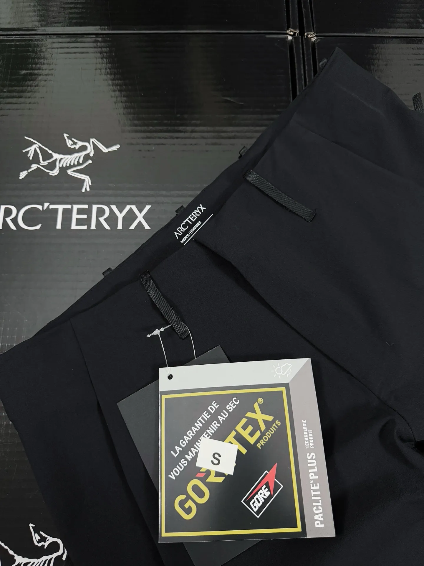 F 06 ARC'TERYX veilance align Mx pant Premium Series GORE-TEX PACKLITE 3D Black Size 29 78 93 99 62 81 30 80 95 101 62 81 31 83 98 103 63 82 32 85 102 105 64 82 33 90 105 108 71 83 34 92 110 109 71 84